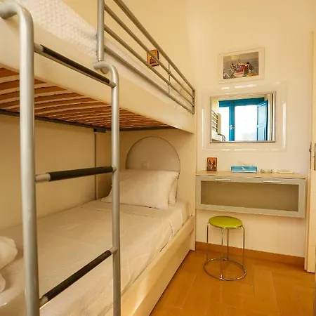 2 Bedrooms 4 Persons Cycladic House By Mps Casa de Férias *