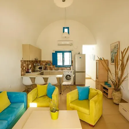 Дом отдыха 2 Bedrooms 4 Persons Cycladic House By Mps