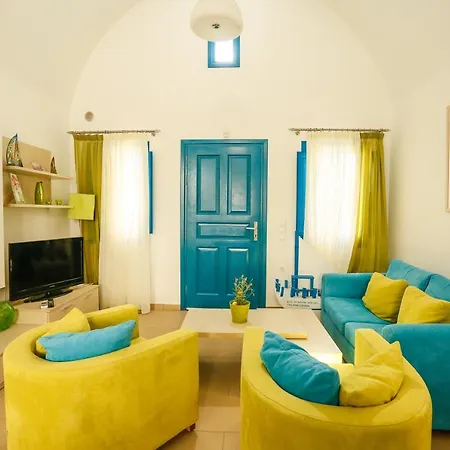 Holiday home 2 Bedrooms 4 Persons Cycladic House By Mps Perissa (Santorini)