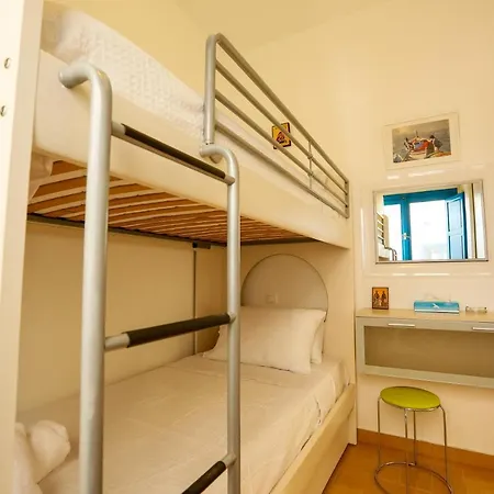 2 Bedrooms 4 Persons Cycladic House By Mps Perissa (Santorini)