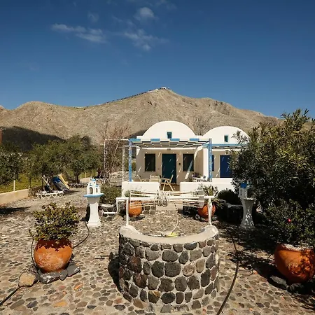 2 Bedrooms 4 Persons Cycladic House By Mps * Perissa (Santorini)